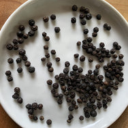 Organic black Tellicherry peppercorns - whole